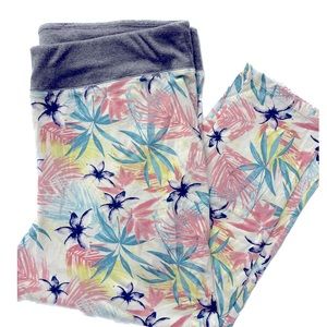 Pajama pant palm pattern